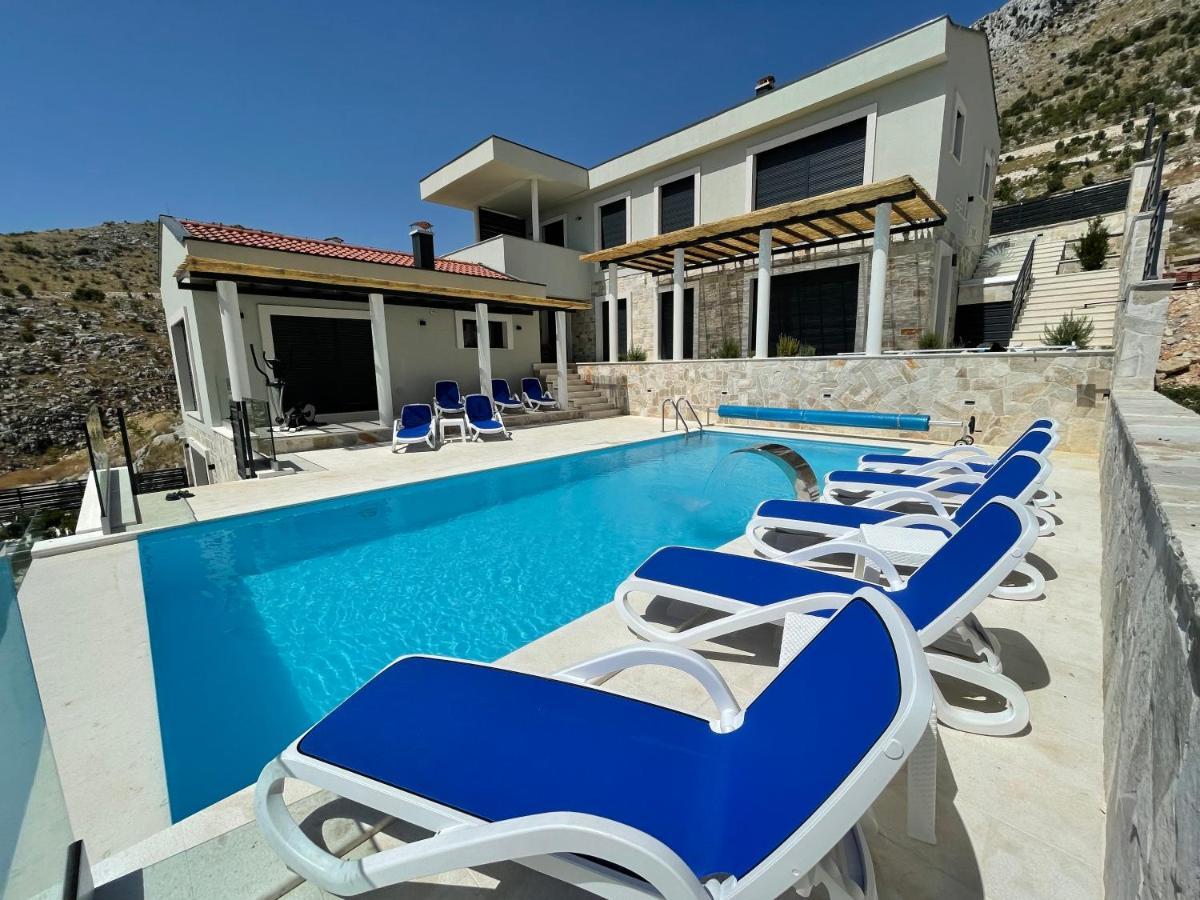 Bellavista Villa Ivanica Exterior foto